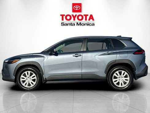 New 2026 Toyota Corolla Cross L image 8