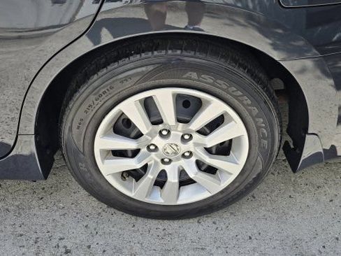 Used 2018 Nissan Altima 2.5 S w/ S Convenience Package FWD image 10