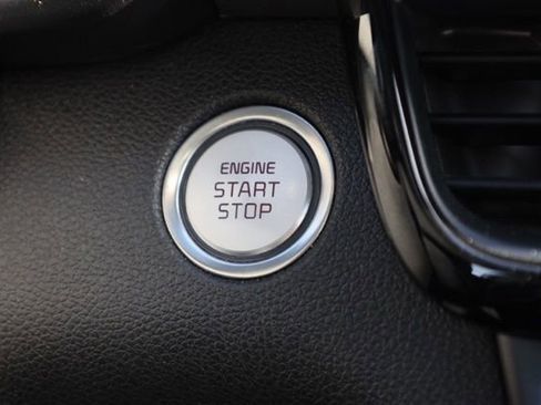 Used 2019 Kia Optima S w/ S Panoramic Sunroof Package image 5