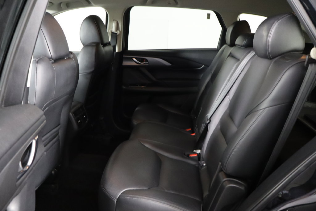 Used 2023 MAZDA CX-9 Touring Plus AWD/4WD image 16