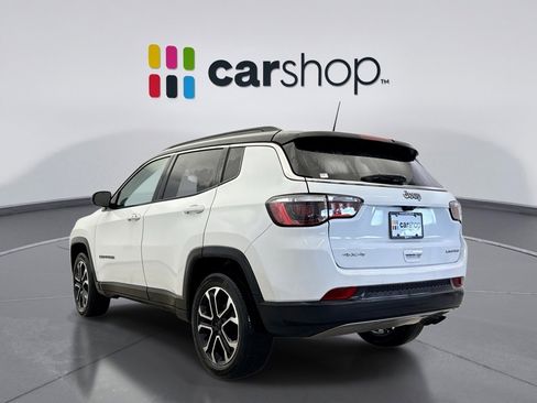 Used 2022 Jeep Compass Limited image 3