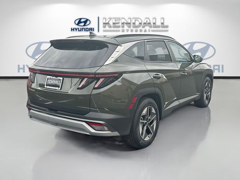 Used 2025 Hyundai Tucson SEL FWD image 6