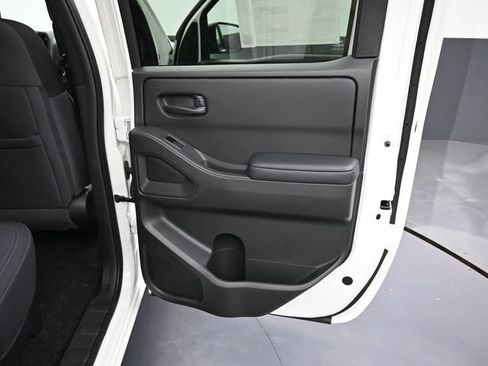 New 2026 Nissan Frontier SV AWD/4WD image 15