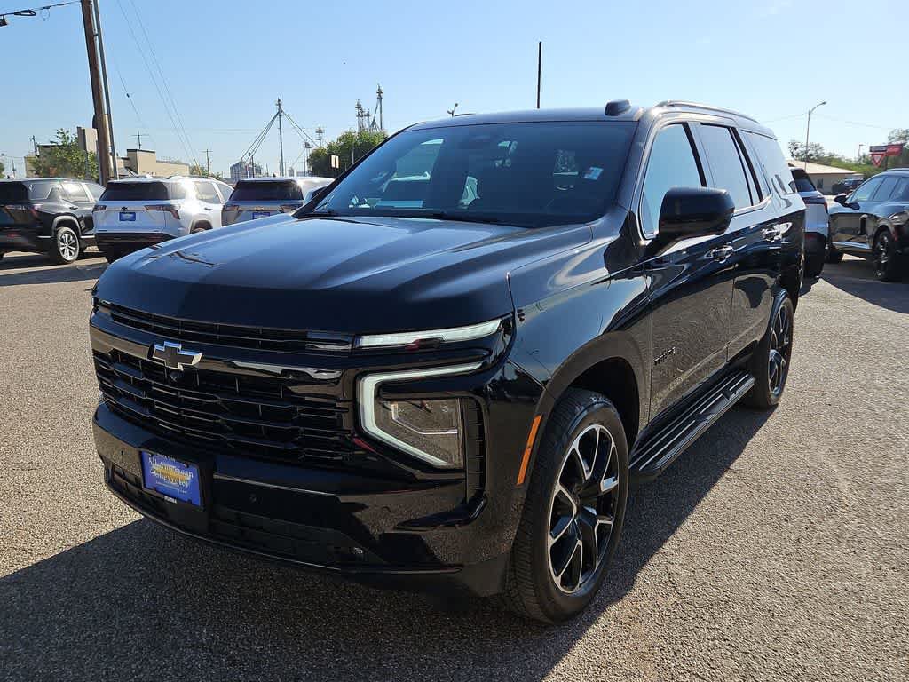 Used 2025 Chevrolet Tahoe RST AWD/4WD image 4
