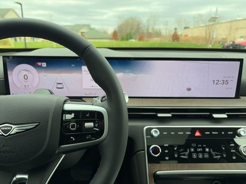 New 2026 Genesis GV80 2.5T Prestige AWD/4WD image 18