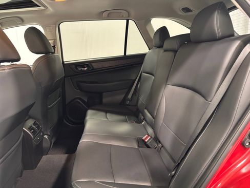 Used 2017 Subaru Outback 2.5i Limited image 22