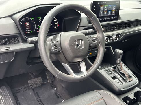 Used 2025 Honda CR-V Sport-L image 2