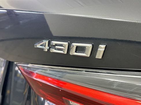 Used 2022 BMW 430i Convertible image 7