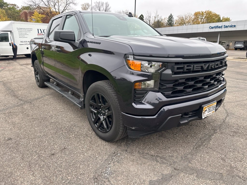 Used 2023 Chevrolet Silverado 1500 Custom w/ LPO, Dark Essentials Package AWD/4WD image 8