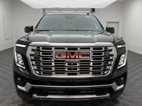 New 2026 GMC Yukon XL Denali w/ Denali Reserve Package AWD/4WD image 19