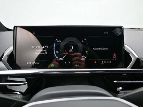 New 2026 GMC Sierra EV Elevation image 14