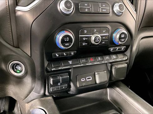 Used 2023 GMC Sierra 2500 AT4 w/ Gooseneck/5TH Wheel Package AWD/4WD image 13