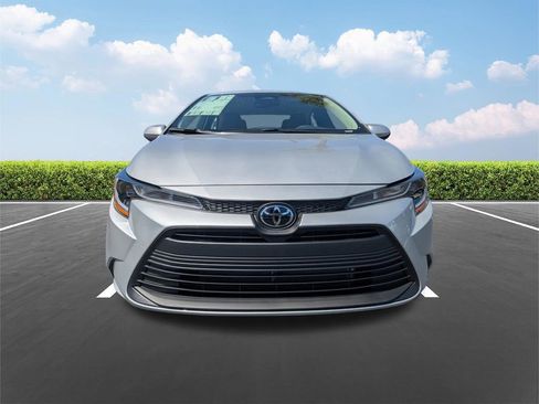 New 2026 Toyota Corolla LE FWD image 9