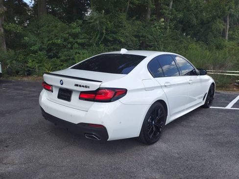 Used 2022 BMW 540i w/ M Sport Package RWD image 7