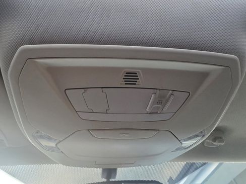 Used 2017 Ford Focus SEL w/ Cold Weather Package image 23