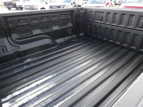 Certified 2024 Chevrolet Colorado ZR2 w/ ZR2 Convenience Package III image 8