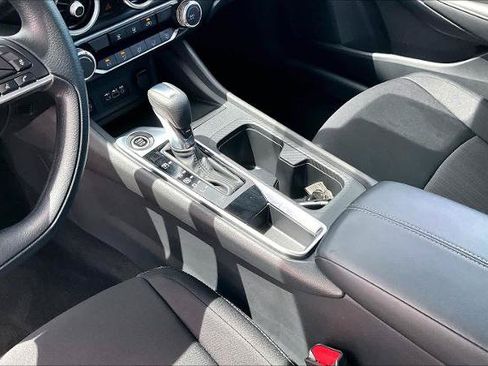 Certified 2024 Nissan Sentra SV FWD image 16