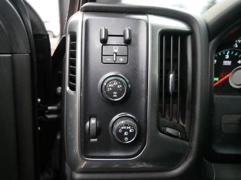 Used 2015 Chevrolet Silverado 1500 LT w/ LT Convenience Package image 16