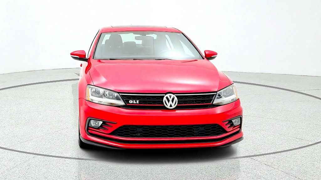 Used 2017 Volkswagen Jetta GLI FWD image 2