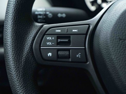 Certified 2026 Honda HR-V LX image 20