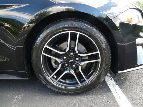 Used 2019 Ford Mustang Premium RWD image 38