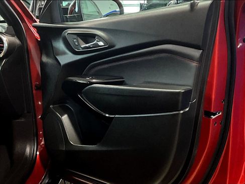 Used 2024 Chevrolet Trax RS w/ Driver Confidence Package image 12