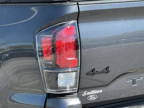 Used 2023 Toyota Tacoma Limited w/ Nightshade Package AWD/4WD image 30