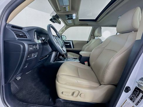 Used 2024 Toyota 4Runner Limited image 15