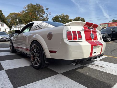 Used 2007 Ford Mustang Shelby GT500 RWD image 11