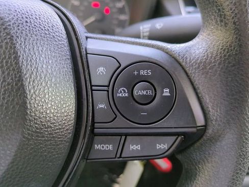 Used 2023 Toyota Corolla LE image 23