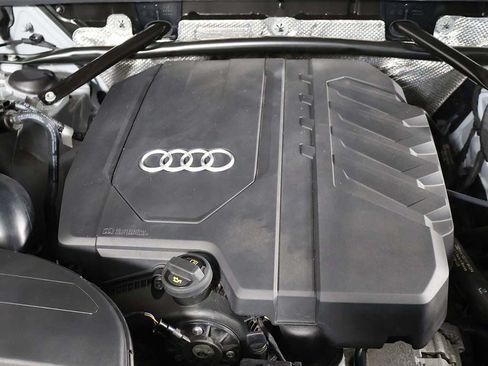 Used 2023 Audi Q5 2.0T Premium w/ Convenience Package AWD/4WD image 18