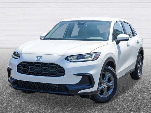 New 2026 Honda HR-V LX image 2