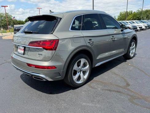 Used 2023 Audi Q5 2.0T Premium Plus w/ Premium Plus Package AWD/4WD image 10