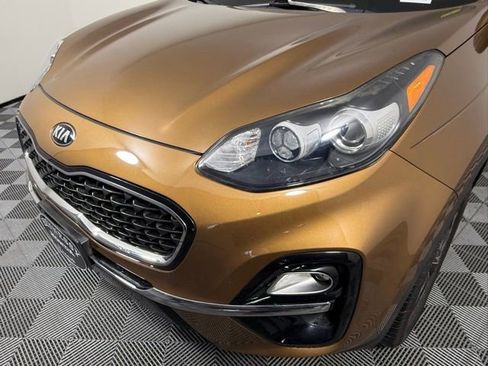 Used 2020 Kia Sportage EX image 12