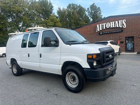 Used 2014 Ford E-250 and Econoline 250 RWD image 1
