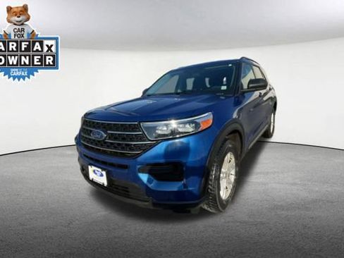 Used 2023 Ford Explorer XLT AWD/4WD image 5