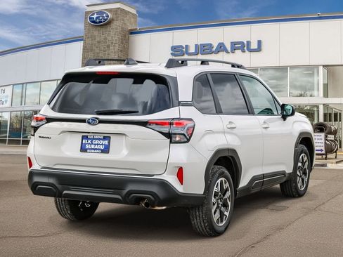 New 2026 Subaru Forester Premium image 2