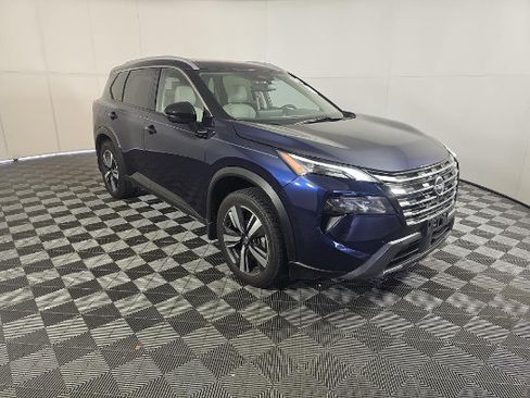 Used 2024 Nissan Rogue SL w/ SL Premium Package AWD/4WD image 1