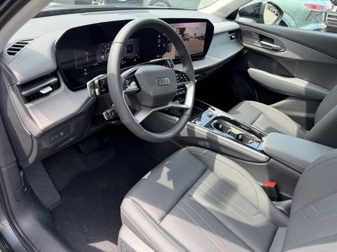 New 2026 Audi Q3 quattro 2.0T AWD/4WD image 14