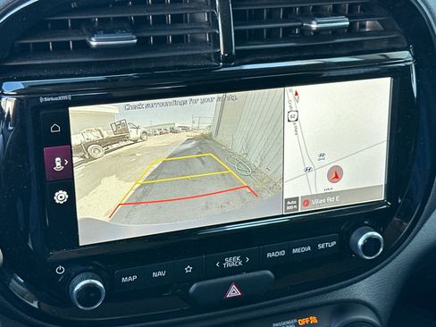 Used 2022 Kia Soul X-Line FWD image 21