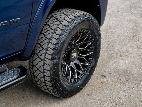 Used 2024 RAM 2500 Big Horn w/ Night Edition image 60