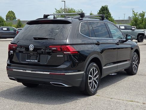 Used 2021 Volkswagen Tiguan SE AWD/4WD image 5