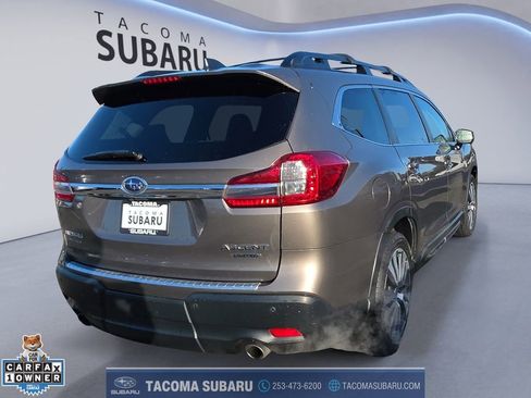 Used 2022 Subaru Ascent Limited w/ Technology Package AWD/4WD image 5