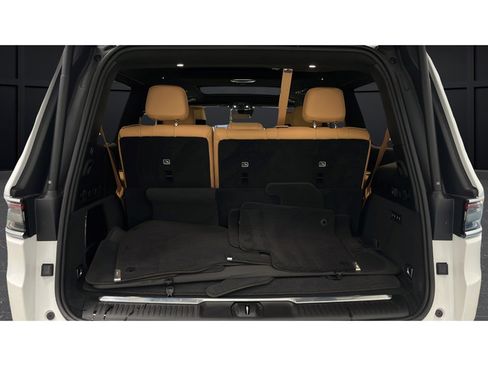 Used 2022 Jeep Grand Wagoneer Series III w/ Rear Seat Video Group 1 AWD/4WD image 27