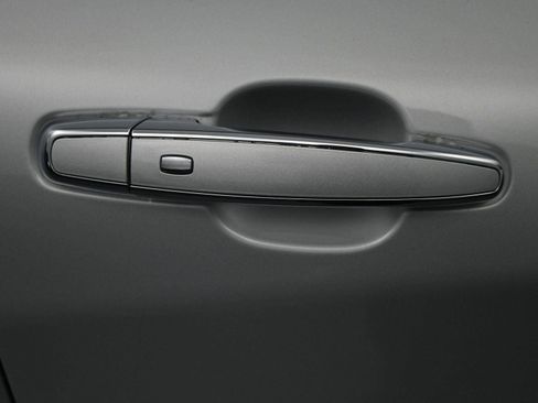 Used 2019 Chevrolet Equinox Premier image 7