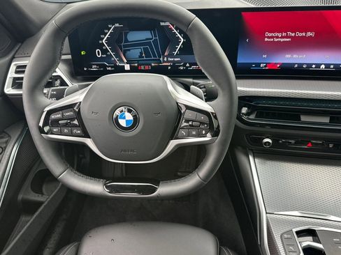 Used 2025 BMW 330i xDrive Sedan w/ Convenience Package image 25