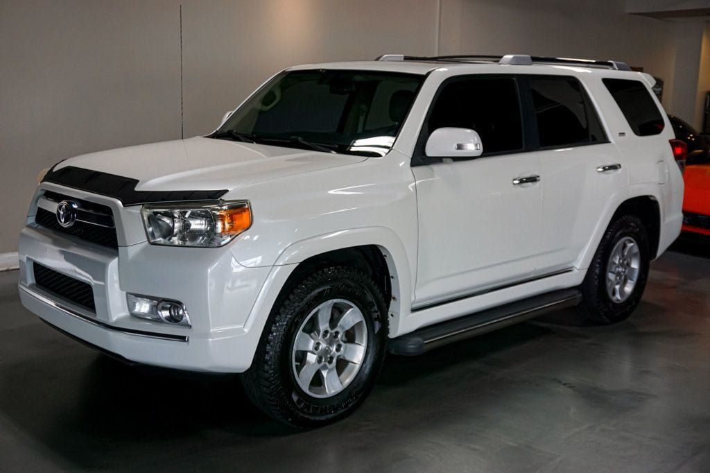 Used 2011 Toyota 4Runner SR5 w/ Convenience Pkg AWD/4WD image 5