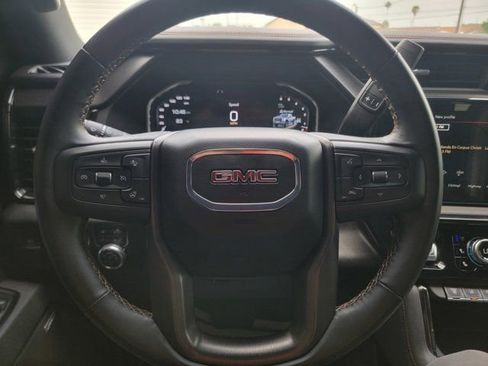 Used 2025 GMC Sierra 2500 AT4 w/ AT4 Premium Plus Package AWD/4WD image 20