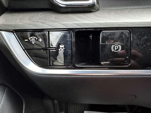 Used 2024 Kia Sportage X-Line AWD/4WD image 16