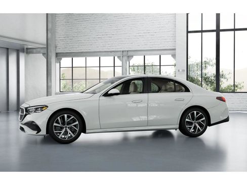 New 2026 Mercedes-Benz E 450 4MATIC Sedan image 36